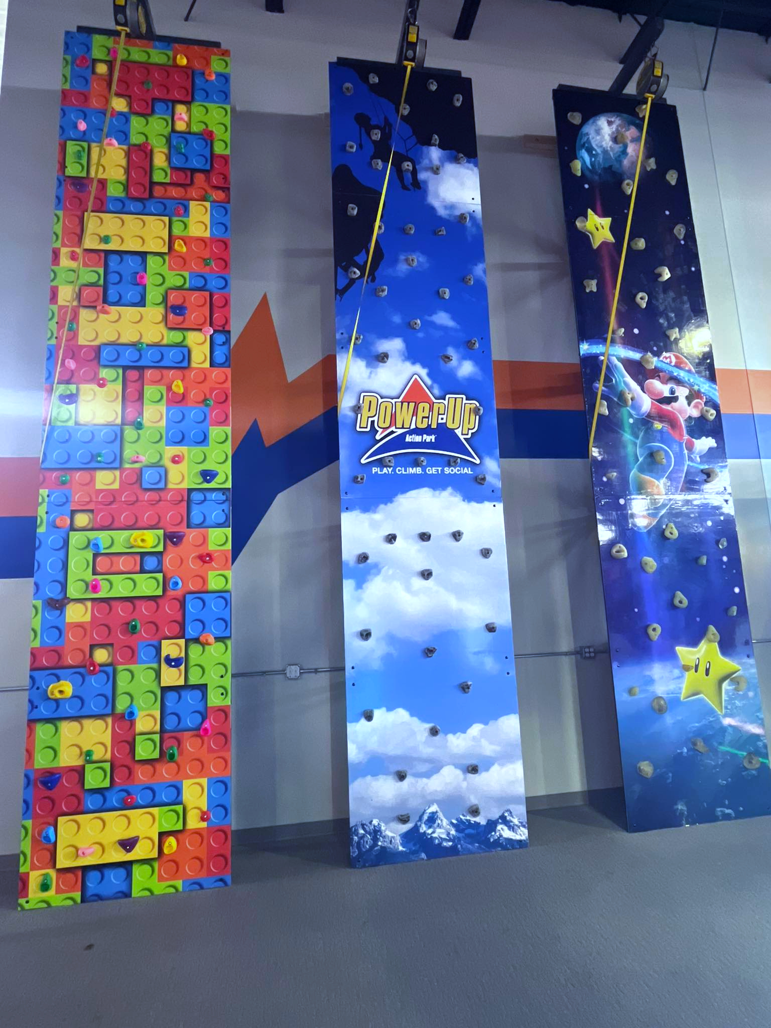 attraction-rock-wall